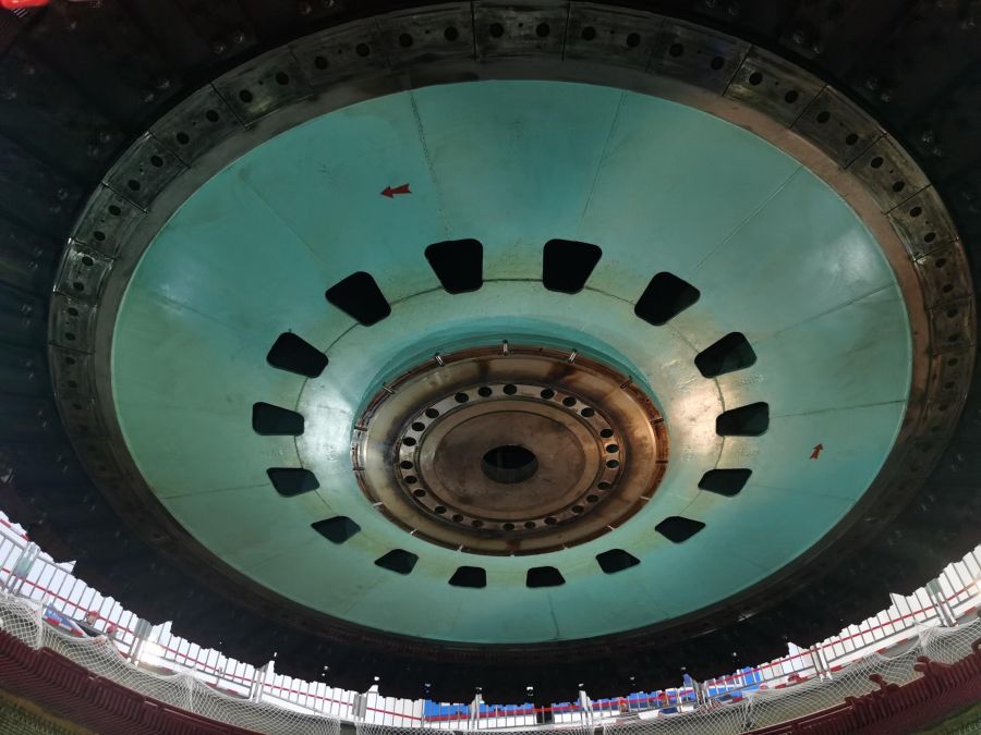 轉子起吊作業現場（攝影：張皓星）