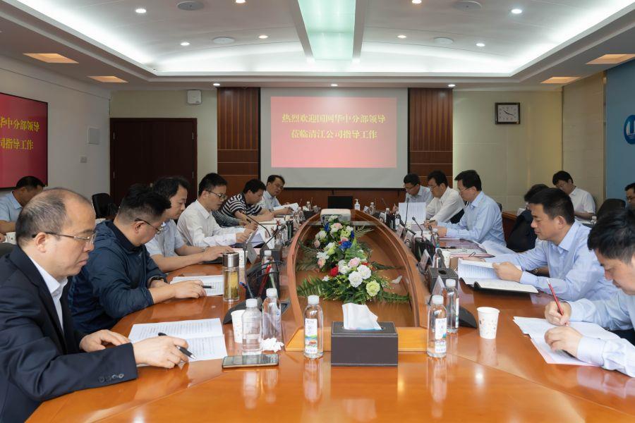 座談會現(xiàn)場（楊海青 攝）